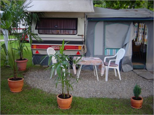 our caravan in agno